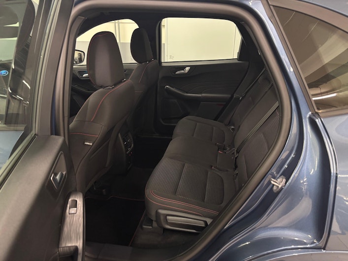 Vehicle image FORD KUGA