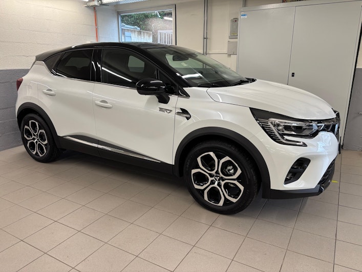 Vehicle image MITSUBISHI ASX