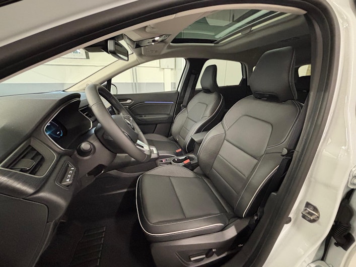 Vehicle image MITSUBISHI ASX