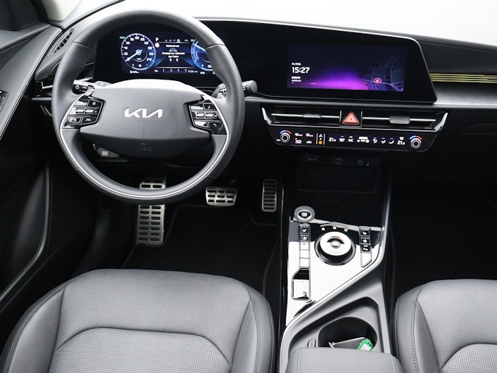 Vehicle image KIA NIRO