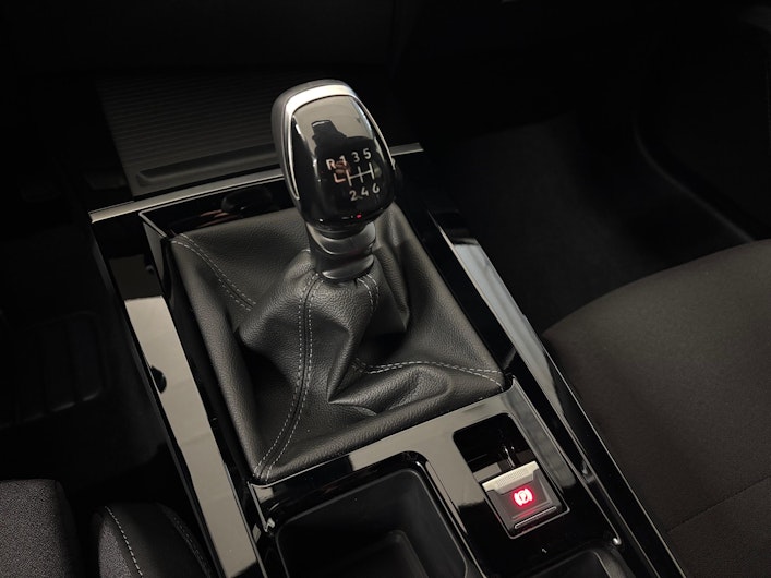 Vehicle image OPEL ASTRA