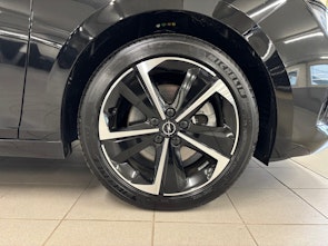 Vehicle image OPEL Astra Sports Tourer 1.2 T 130 GS