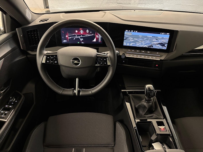 Vehicle image OPEL ASTRA