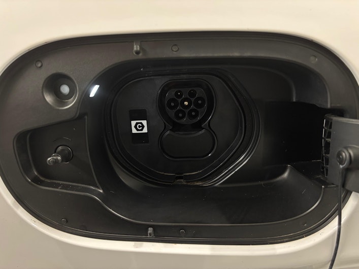 Vehicle image MAZDA CX-60