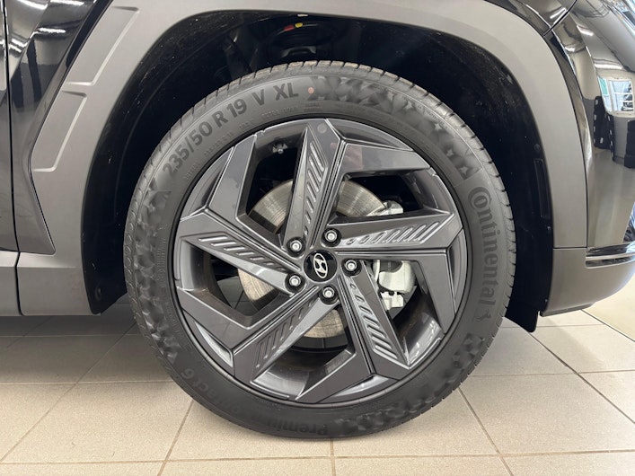 Vehicle image HYUNDAI TUCSON