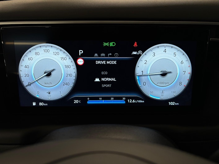 Vehicle image HYUNDAI TUCSON