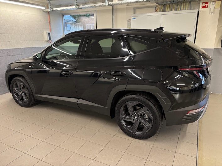 Vehicle image HYUNDAI TUCSON