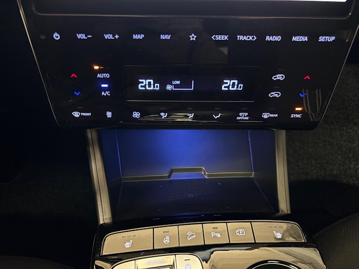 Vehicle image HYUNDAI TUCSON