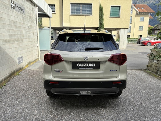 Vehicle image 2 Vehicle image 2