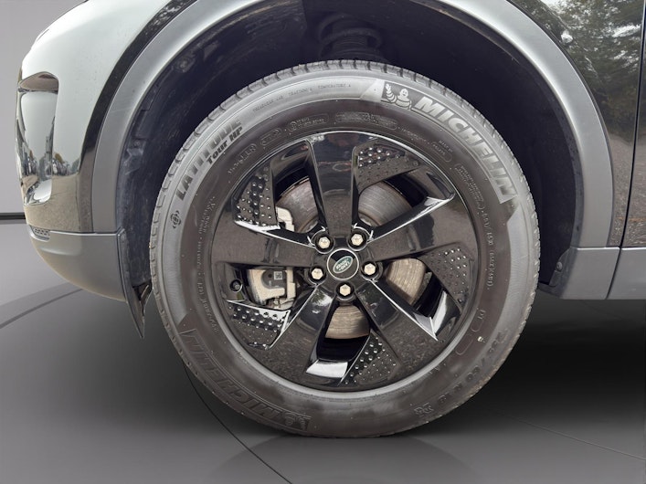 Vehicle image LAND ROVER DISCOVERY SPORT