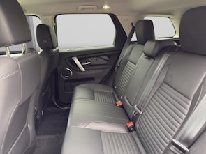 Vehicle image LAND ROVER Discovery Sport 2.0 SD4 200 SE