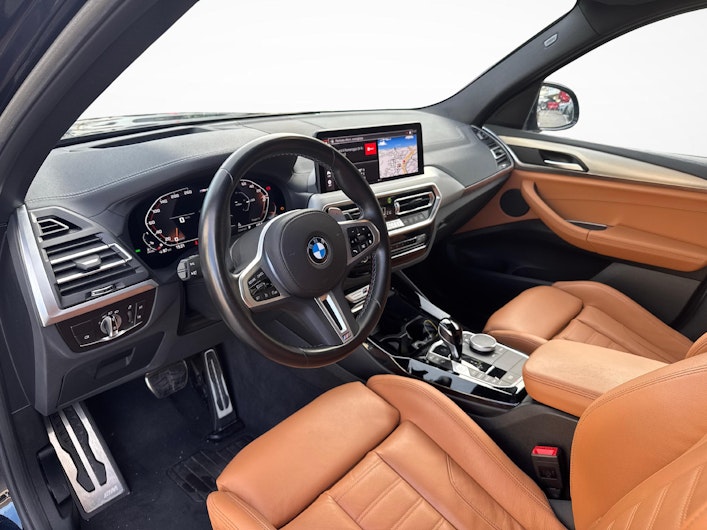 Vehicle image BMW X3