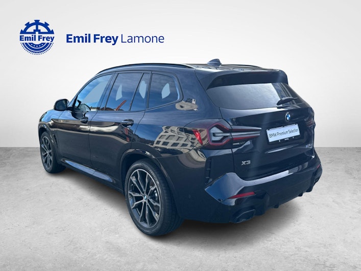 Vehicle image BMW X3