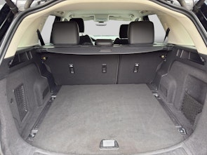 Vehicle image LAND ROVER Discovery Sport 2.0 SD4 200 SE