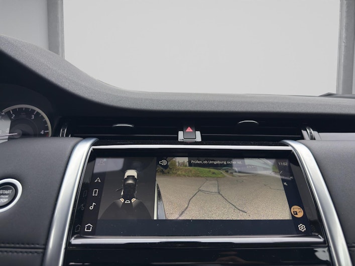 Vehicle image LAND ROVER DISCOVERY SPORT