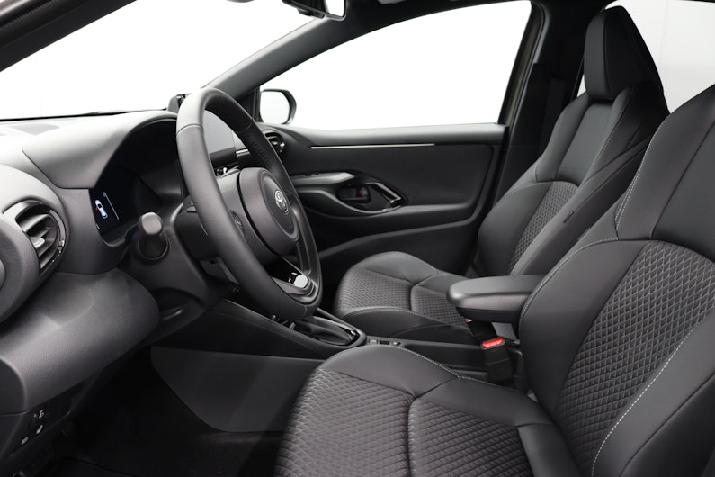 Vehicle image TOYOTA YARIS