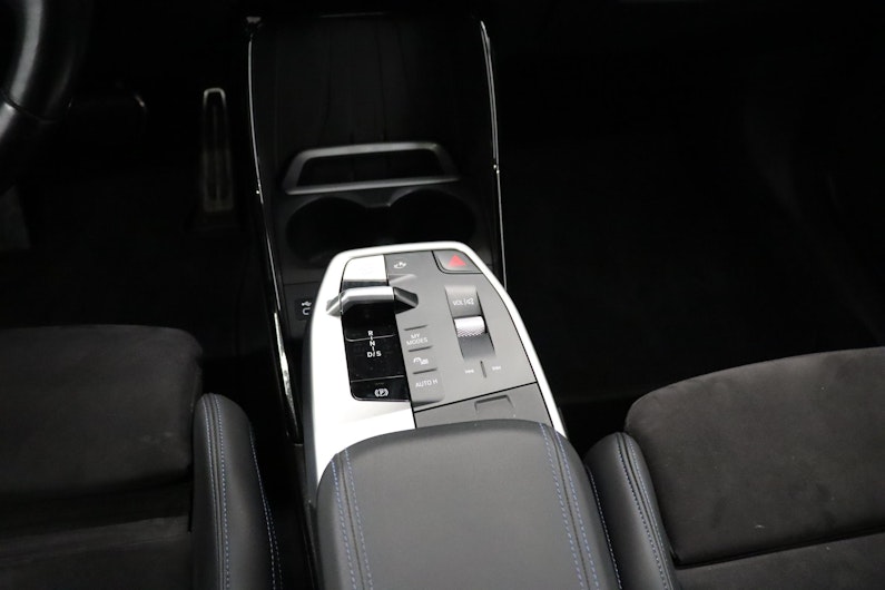 Vehicle image BMW 2 SERIES