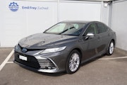 First vehicle image