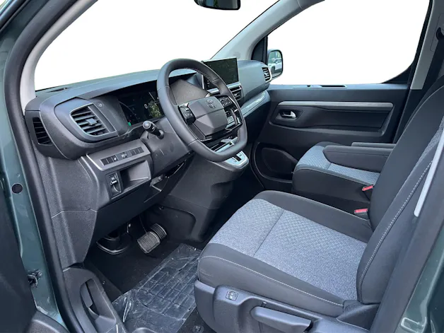 Toyota PROACE Verso L1 2.0 D Trend