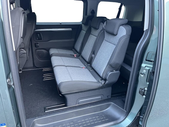 Vehicle image 10 Vehicle image 10