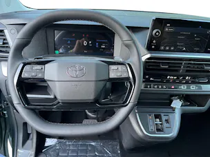 Toyota PROACE Verso L1 2.0 D Trend