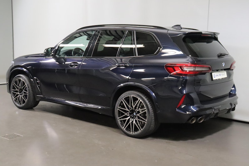Vehicle image BMW X5M