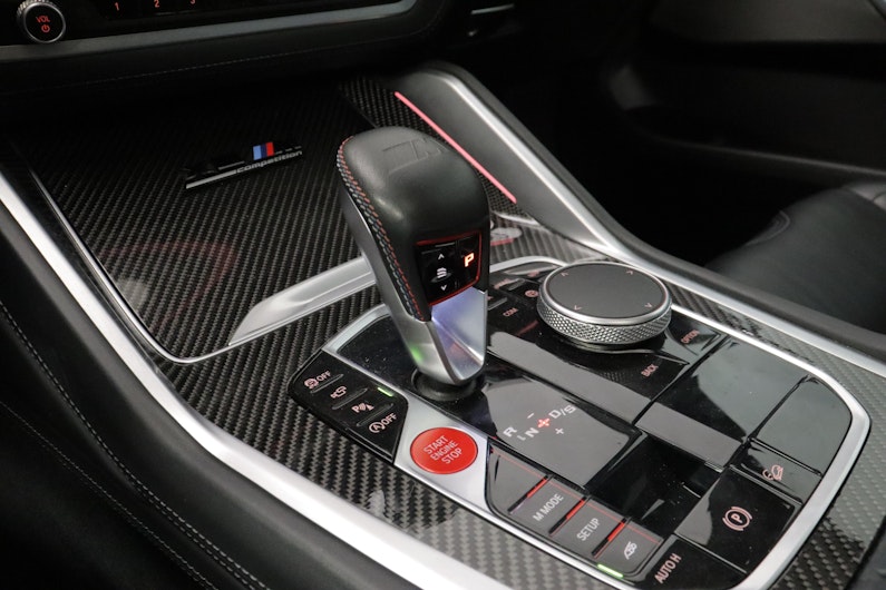 Vehicle image BMW X5M