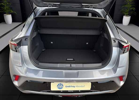 Vehicle image 9 Vehicle image 9