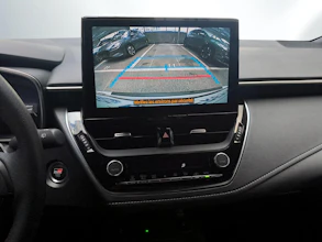 https://vehicle.imgix.net/4017473/7fce0d04-8619-4946-bdf4-4ebdaec6e4a1.jpg