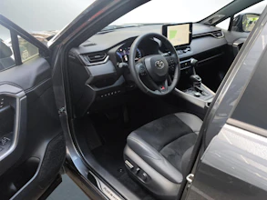 https://vehicle.imgix.net/4017486/bd0805bb-3725-47bf-adad-dc791113680e.jpg