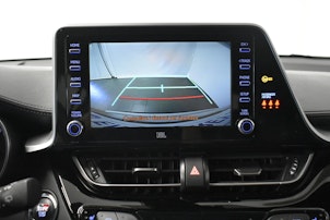 Vehicle image TOYOTA C-HR 2.0 VVTi HSD GR Sport