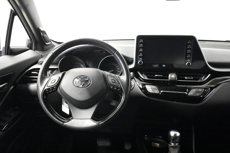 Vehicle image TOYOTA C-HR