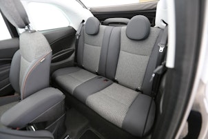 Vehicle image FIAT 500 Cabrio Icon