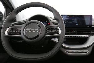 Vehicle image FIAT 500 Cabrio Icon