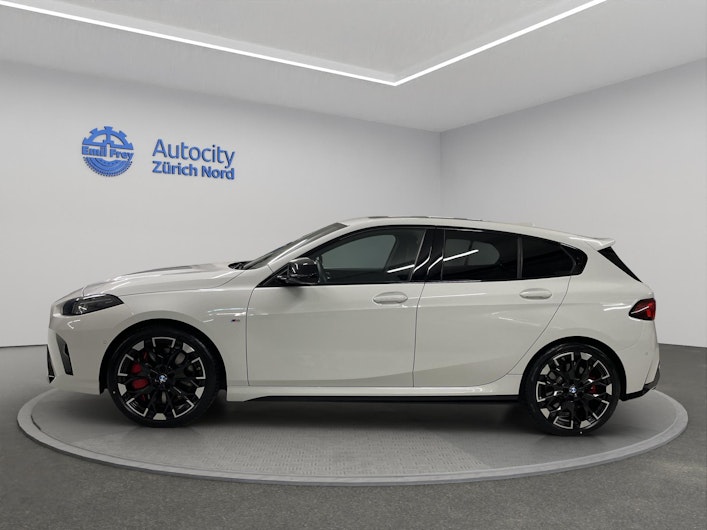 Vehicle image BMW 1 SERIES