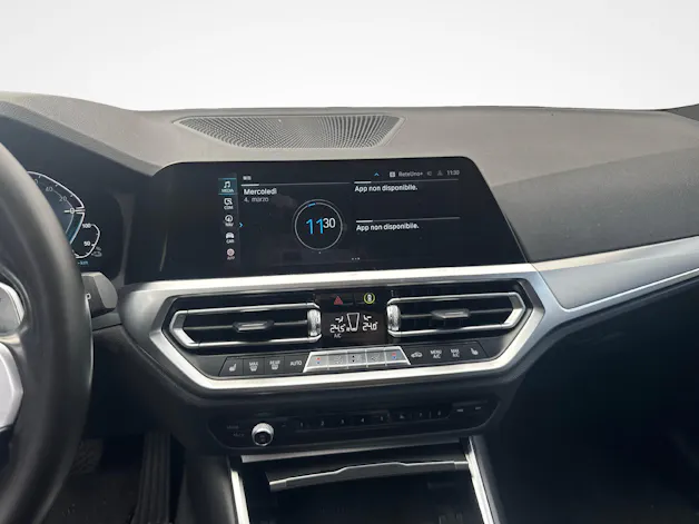 BMW 320e xDrive SAG Touring