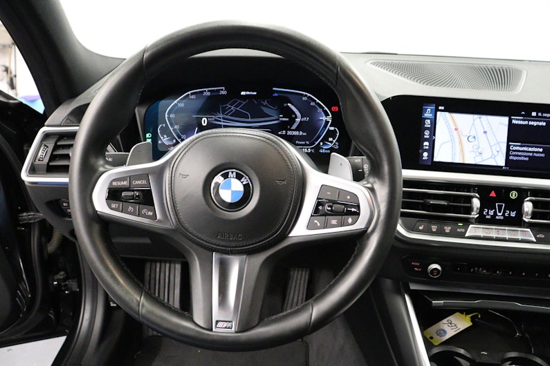 Vehicle image BMW 3 SERIES