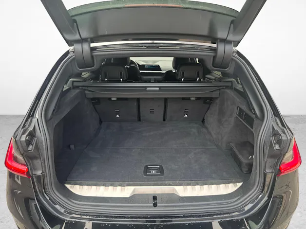 BMW 320e xDrive SAG Touring