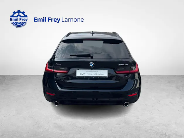 BMW 320e xDrive SAG Touring