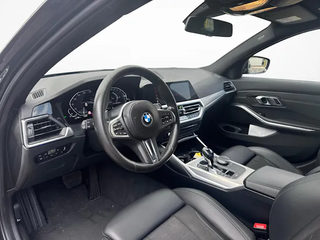 BMW 320e xDrive SAG Touring