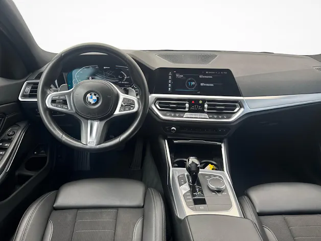 BMW 320e xDrive SAG Touring