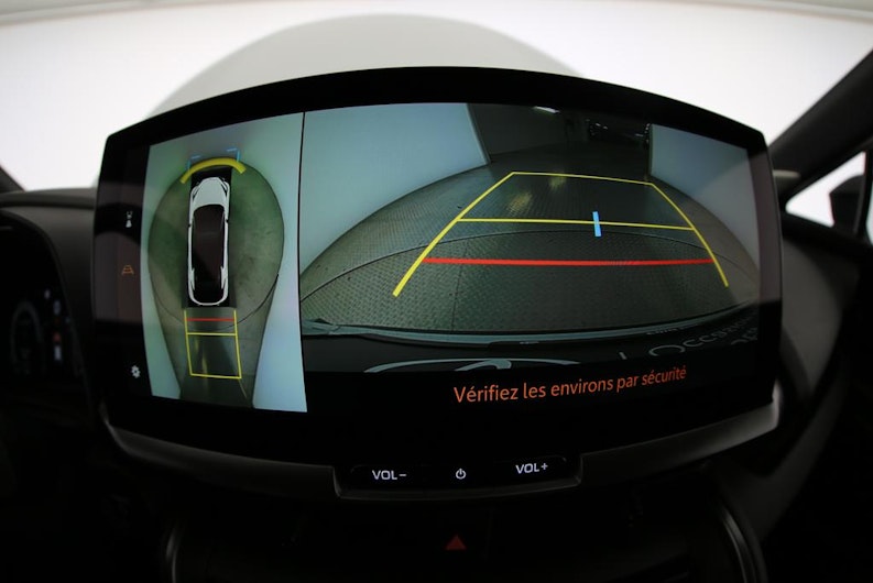 Vehicle image TOYOTA C-HR