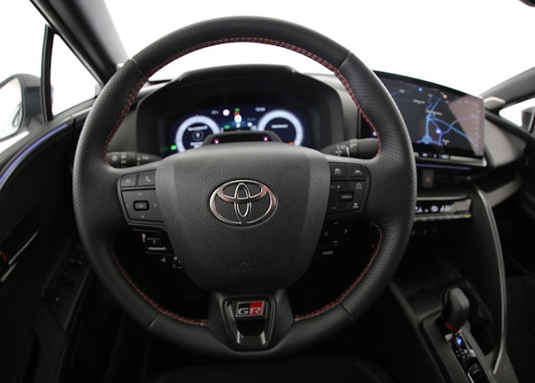 Vehicle image 4 Vehicle image 4