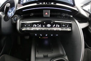 Vehicle image TOYOTA C-HR 2.0 PHEV GR Sport