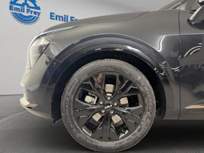 https://vehicle.imgix.net/4017706/7d62bdeb-d8eb-4081-a3ae-40a932e4a1d6.jpg