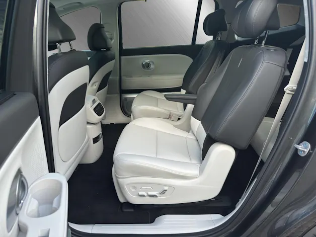 Hyundai Ioniq 9 Calligraphy 4WD+