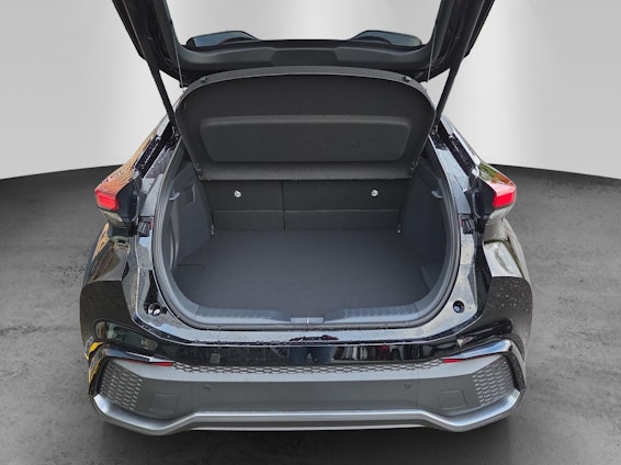 Vehicle image 9 Vehicle image 9