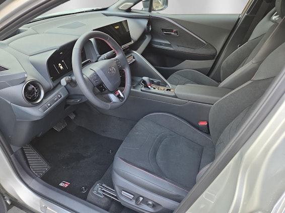 Vehicle image 11 Vehicle image 11