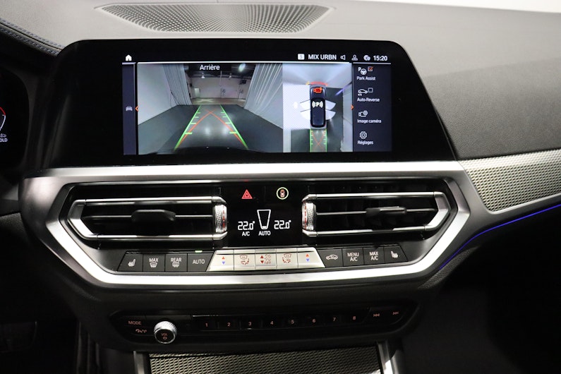 Vehicle image BMW 3 SERIES