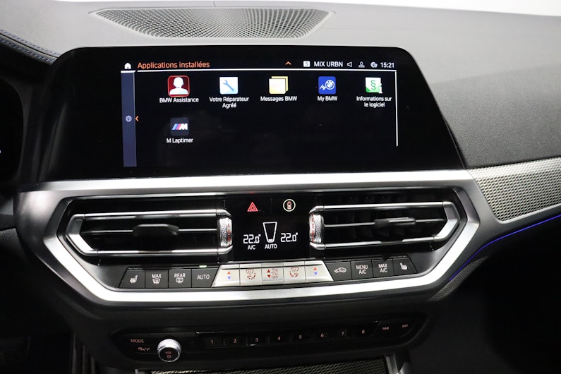 Vehicle image BMW 3 SERIES